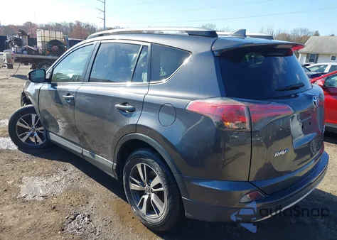 2017 Toyota Rav4 Xle из США, поврежденный, VIN JTMRFREV4HJ116614